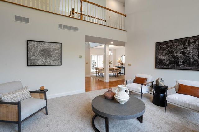4551 E RAVENS RIDGE DR, Columbia, MO 65201