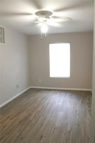 3330 Triplett Street, Bacliff, TX 77518