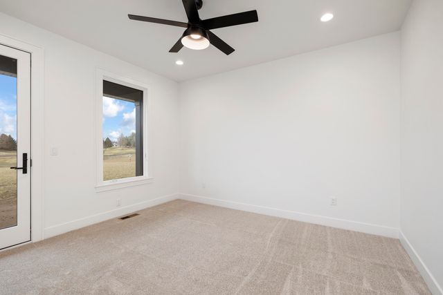 4141 E Vintage Point Drive, Rogersville, MO 65742