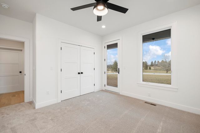 4141 E Vintage Point Drive, Rogersville, MO 65742