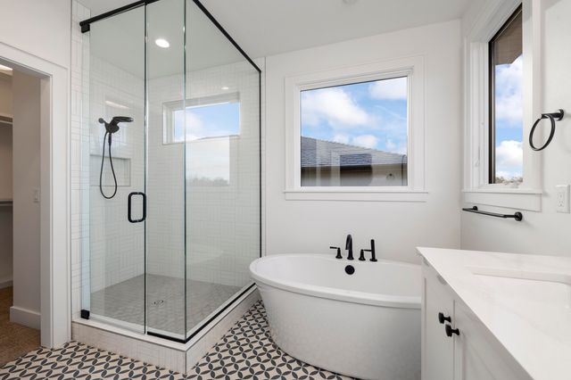 4141 E Vintage Point Drive, Rogersville, MO 65742