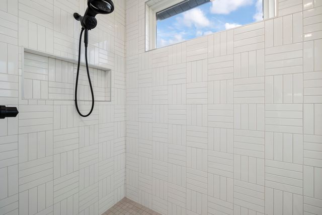 4141 E Vintage Point Drive, Rogersville, MO 65742