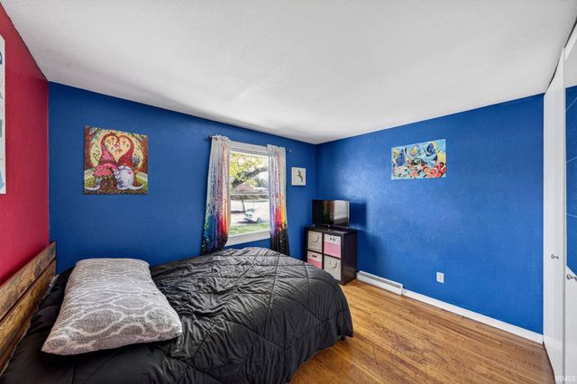 56563 Pinecrest Drive, Elkhart, IN 46516