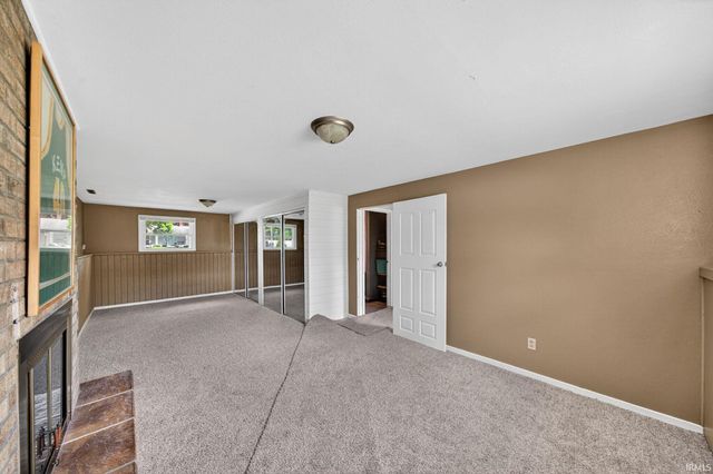 56563 Pinecrest Drive, Elkhart, IN 46516