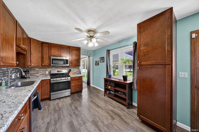 56563 Pinecrest Drive, Elkhart, IN 46516