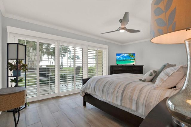 7530 SUNSHINE SKYWAY LANE S P7, St Petersburg, FL 33711