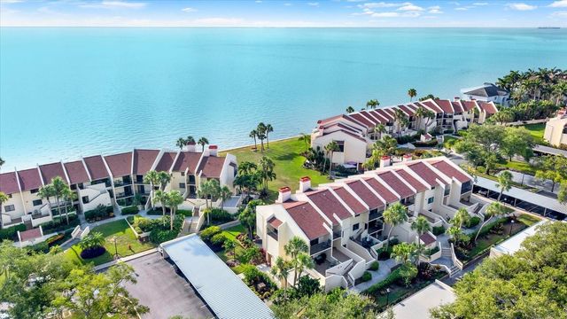 7530 SUNSHINE SKYWAY LANE S P7, St Petersburg, FL 33711