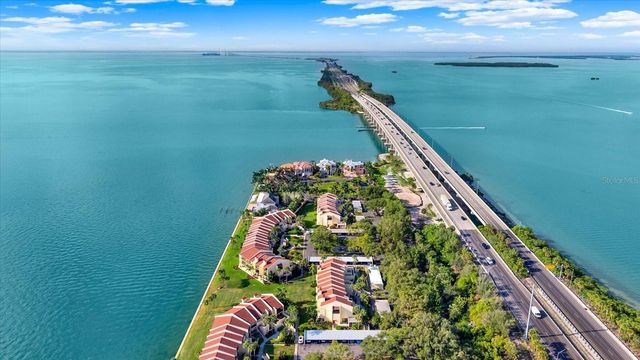 7530 SUNSHINE SKYWAY LANE S P7, St Petersburg, FL 33711