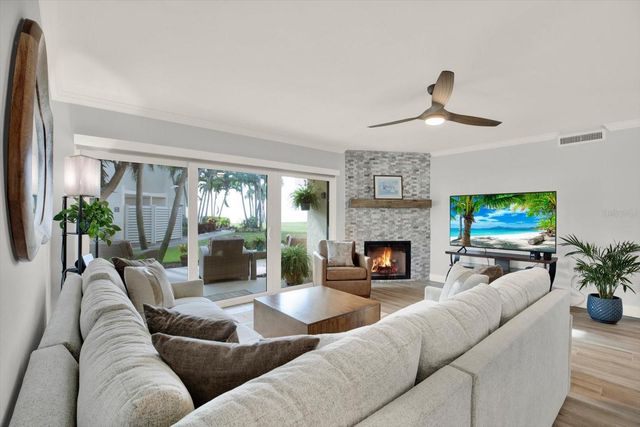 7530 SUNSHINE SKYWAY LANE S P7, St Petersburg, FL 33711