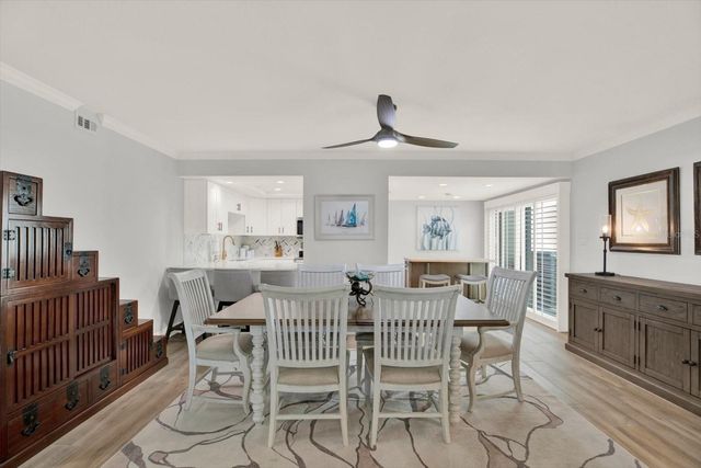 7530 SUNSHINE SKYWAY LANE S P7, St Petersburg, FL 33711