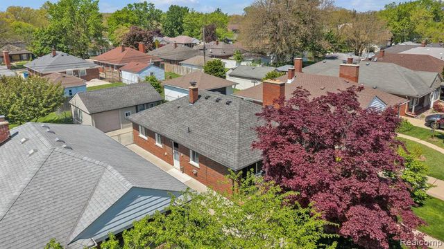 5725 Burger Street, Dearborn Heights, MI 48127