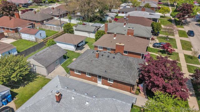 5725 Burger Street, Dearborn Heights, MI 48127