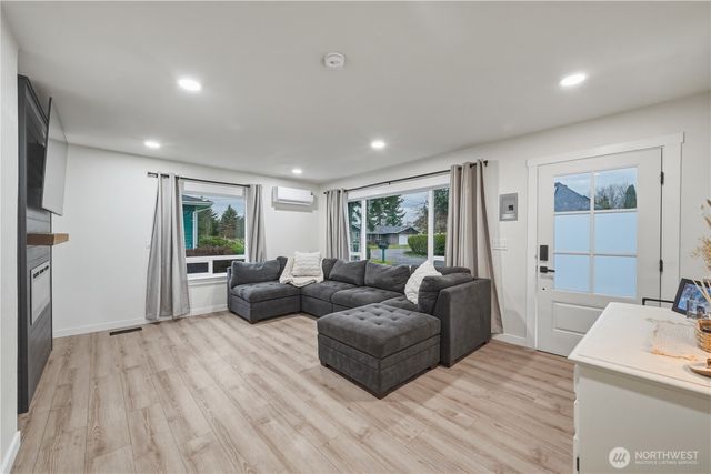 107 River Street, Everson, WA 98247