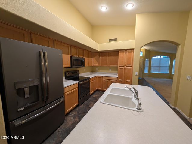 2481 E Fairview Street, Chandler, AZ 85225