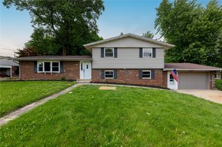 1922 Old Coach Road, Springfield Twp, OH 45505