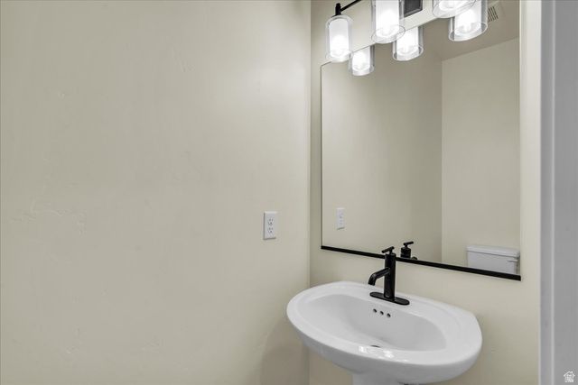 3182 E FUCHSIA DR, St. George, UT 84790