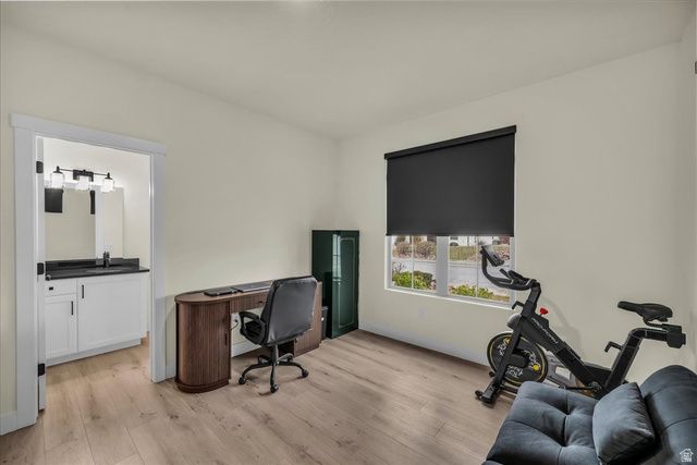 3182 E FUCHSIA DR, St. George, UT 84790