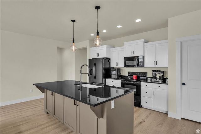 3182 E FUCHSIA DR, St. George, UT 84790