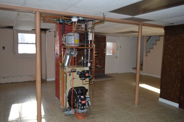 40 Flora Road, Attleboro, MA 02703