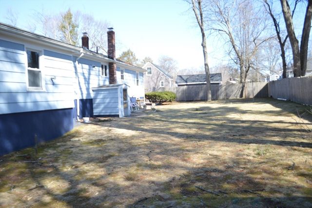 40 Flora Road, Attleboro, MA 02703