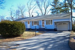 40 Flora Road, Attleboro, MA 02703