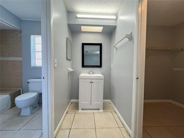 1143 OLD SOUTH DRIVE, Lakeland, FL 33811