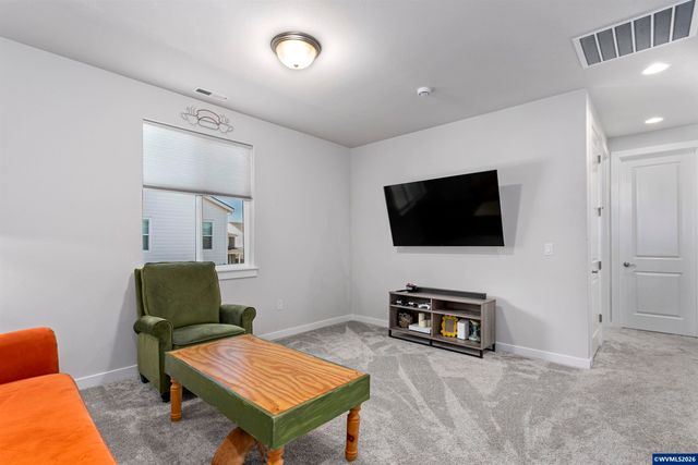 6533 SW Lupine Ln, Wilderville, OR 97070