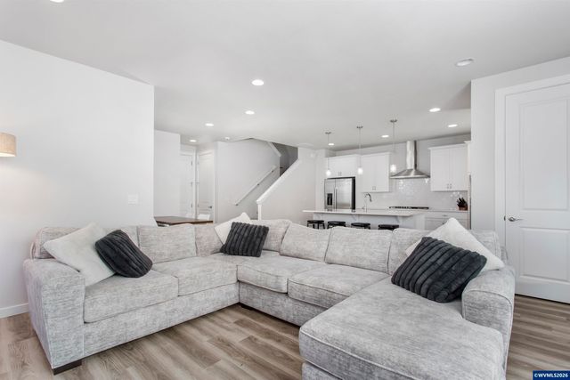 6533 SW Lupine Ln, Wilderville, OR 97070