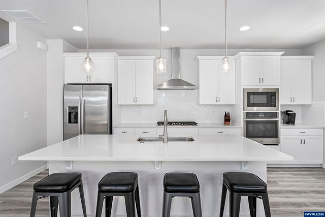 6533 SW Lupine Ln, Wilderville, OR 97070