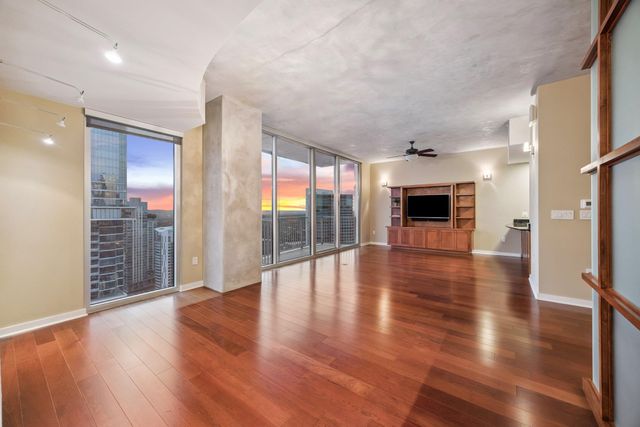 360 Nueces ST 3504, Austin, TX 78701