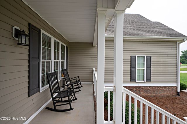8637 Forest Cove Road, Elm City, NC 27822