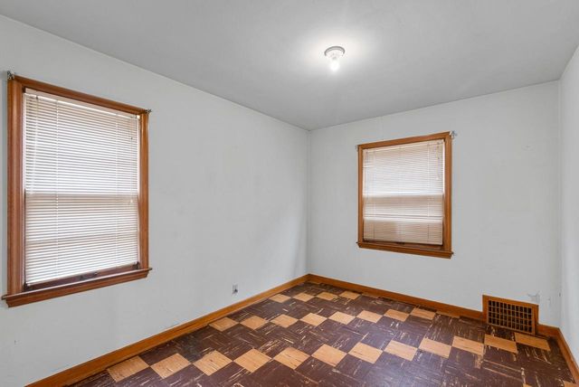 3553 S Herman STREET, Milwaukee, WI 53207
