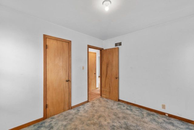 3553 S Herman STREET, Milwaukee, WI 53207