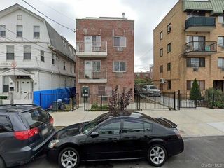 90-14 51st Avenue 2A, Elmhurst, NY 11373
