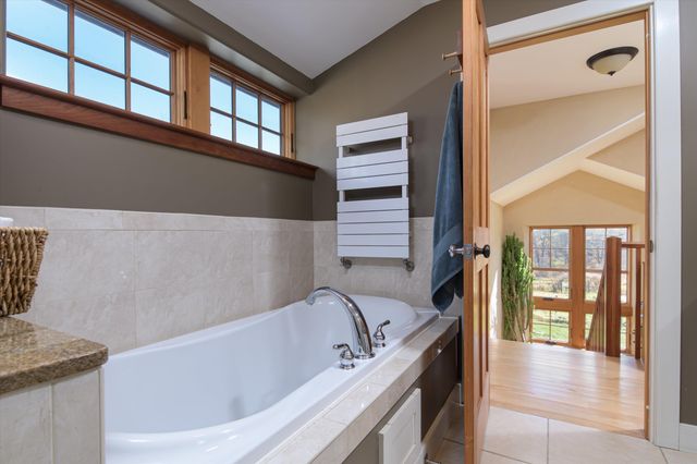 135 Fred Houghton Road, Putney, VT 05346