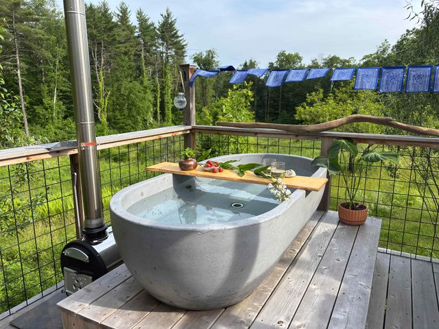 135 Fred Houghton Road, Putney, VT 05346