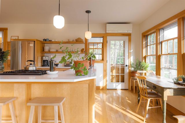 135 Fred Houghton Road, Putney, VT 05346