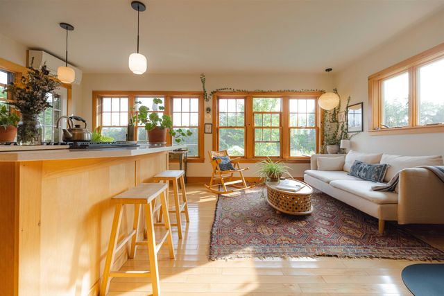 135 Fred Houghton Road, Putney, VT 05346