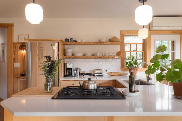 135 Fred Houghton Road, Putney, VT 05346