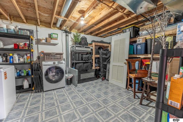 7212 S 176th Street, Omaha, NE 68136