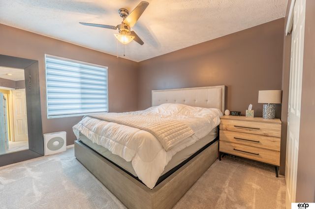 7212 S 176th Street, Omaha, NE 68136