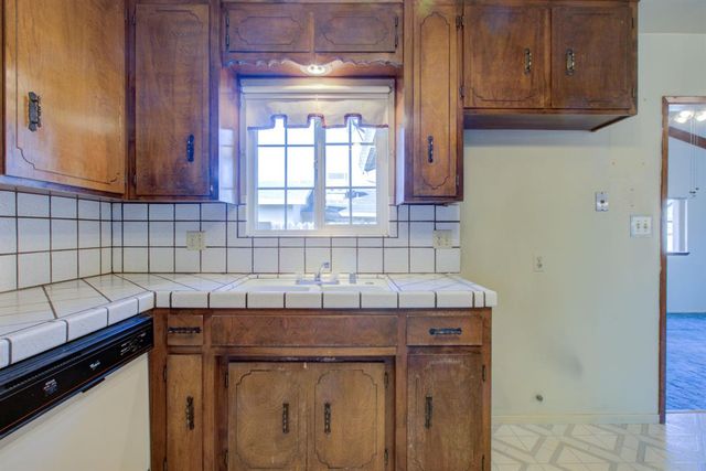 8455 Kimberly Way, Hilmar, CA 95324