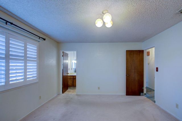 8455 Kimberly Way, Hilmar, CA 95324