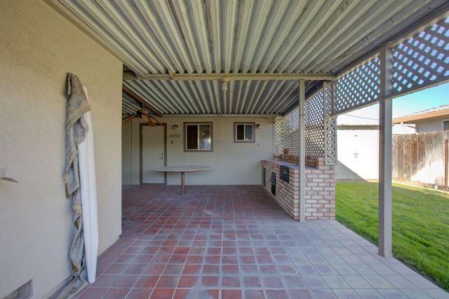 8455 Kimberly Way, Hilmar, CA 95324