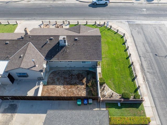 8455 Kimberly Way, Hilmar, CA 95324