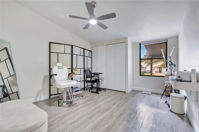 415 S LANCELOT AVENUE, Orlando, FL 32835