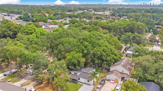 415 S LANCELOT AVENUE, Orlando, FL 32835