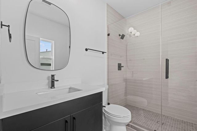 4305 Floyd Street A, Houston, TX 77007