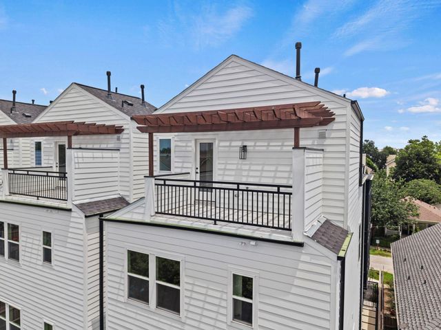 4305 Floyd Street A, Houston, TX 77007