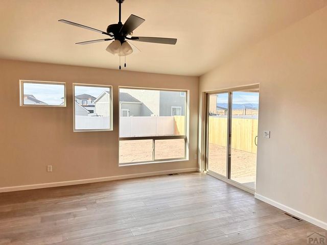 3406 Wapiti Ln, Pueblo, CO 81005